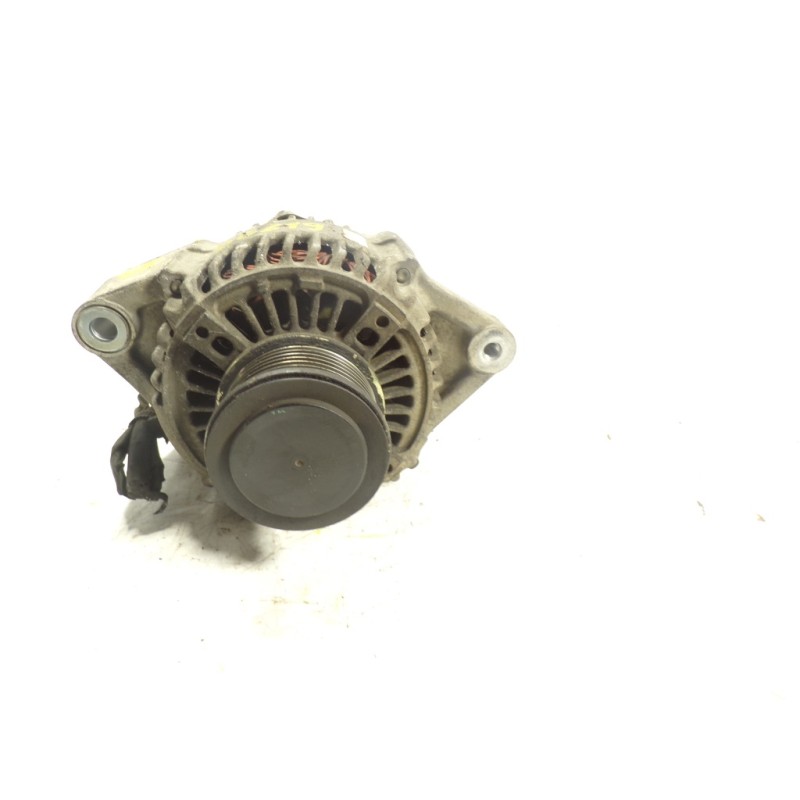 Recambio de alternador para toyota land cruiser (j9) 3.0 turbodiesel referencia OEM IAM 2706030010 2706030010 