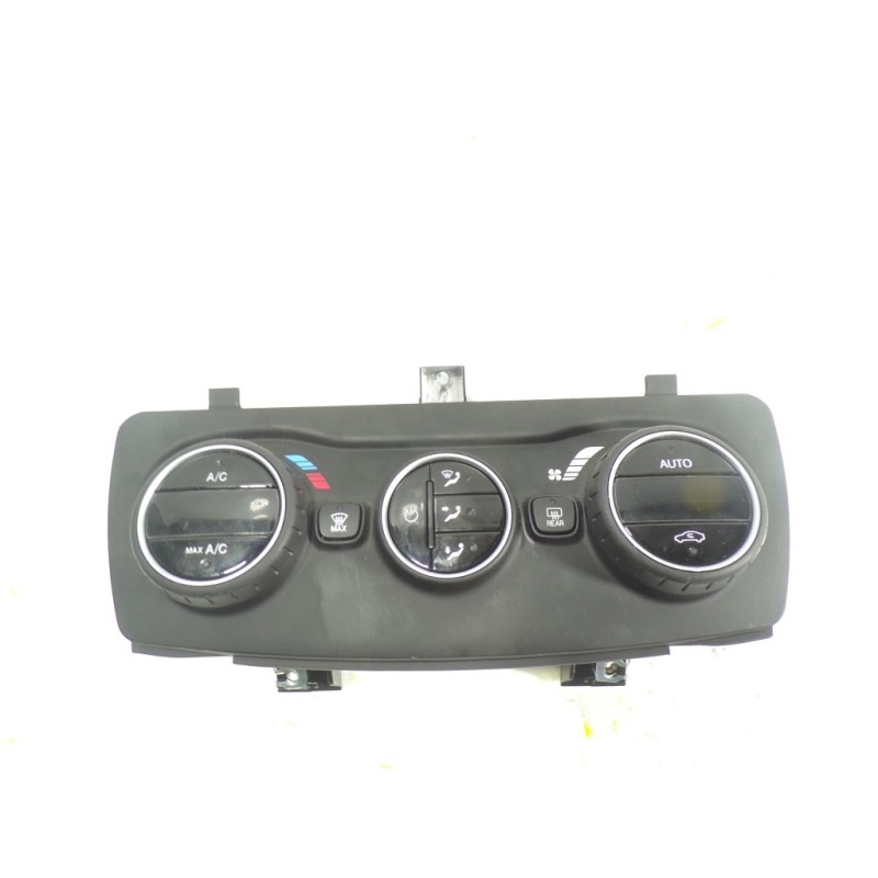 Recambio de mando climatizador para fiat tipo ii (357) berlina 1.3 16v m-jet cat referencia OEM IAM 735660136 7356601360 839152Z