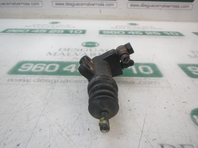Recambio de bombin embrague para hyundai veloster sport s referencia OEM IAM 4171023000  