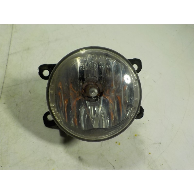 Recambio de faro antiniebla derecho para dacia sandero 1.5 dci diesel fap cat referencia OEM IAM 261500097R  