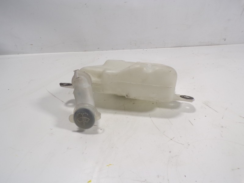 Recambio de deposito limpia para toyota land cruiser (j9) 3.0 turbodiesel referencia OEM IAM 8532560090  