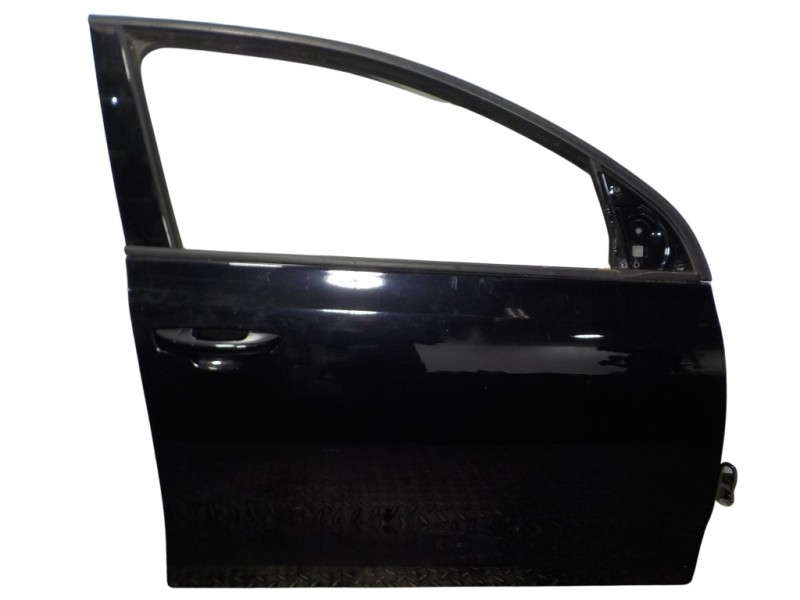 Recambio de puerta delantera derecha para volkswagen golf vi (5k1) 1.6 tdi dpf referencia OEM IAM 5K4831056H  