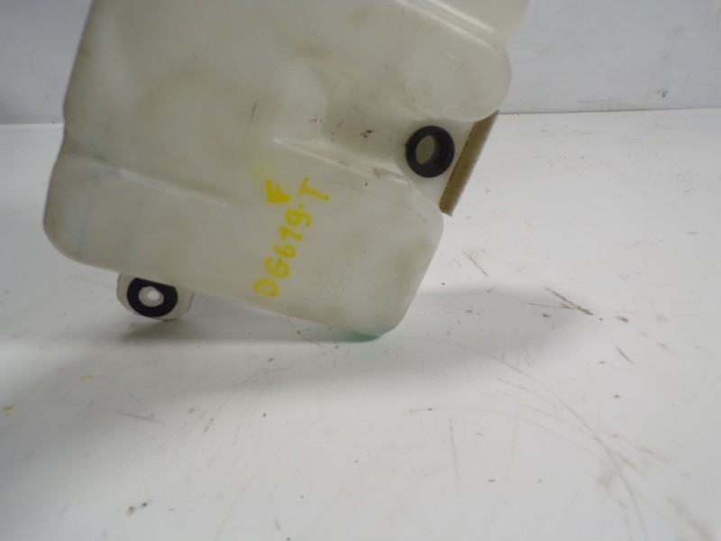 Recambio de deposito limpia para toyota land cruiser (j9) 3.0 turbodiesel referencia OEM IAM 8532560090  