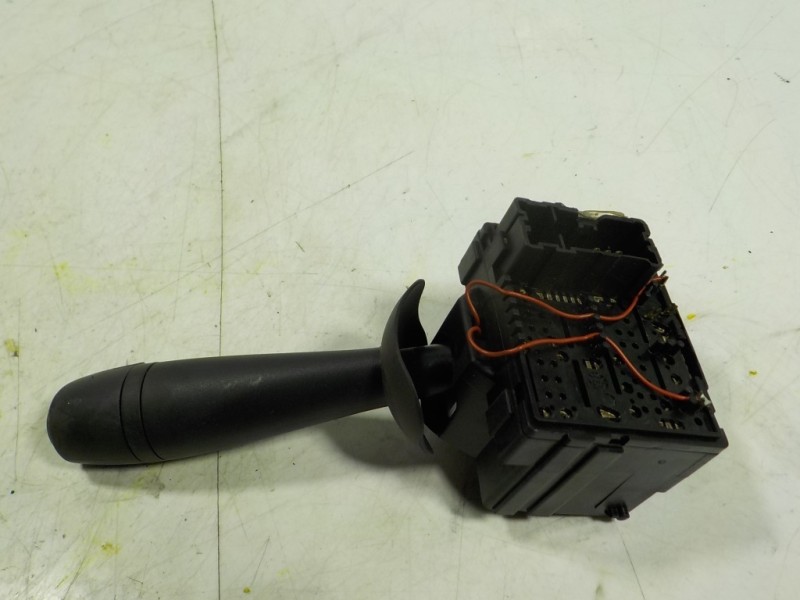 Recambio de mando limpia para dacia sandero 1.5 dci diesel fap cat referencia OEM IAM 8201168008 E10646794 