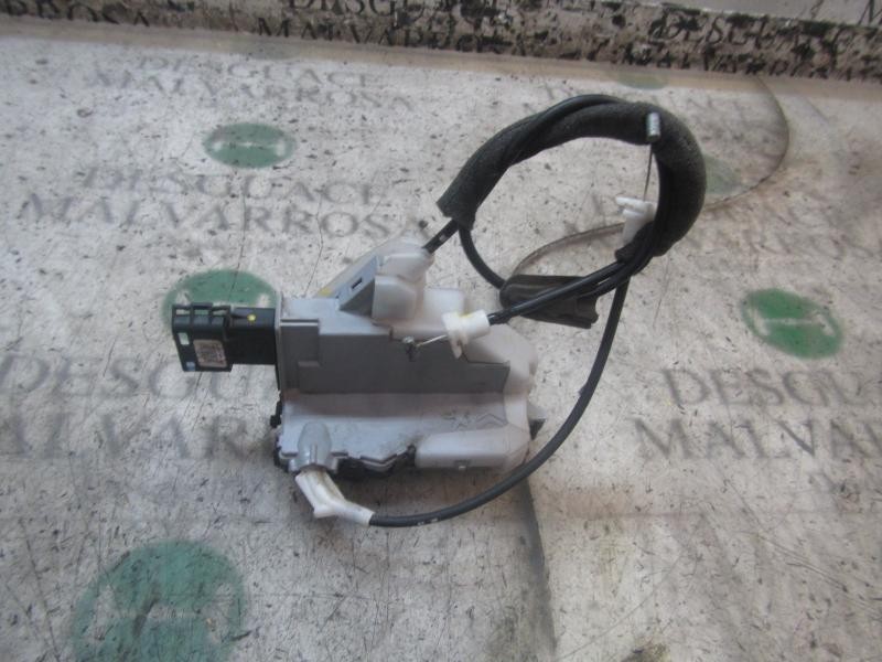 Recambio de cerradura puerta trasera izquierda para peugeot 5008 premium referencia OEM IAM 9800624280  