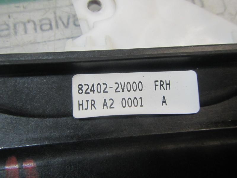 Recambio de elevalunas delantero derecho para hyundai veloster sport s referencia OEM IAM 824022V000 824022V000 