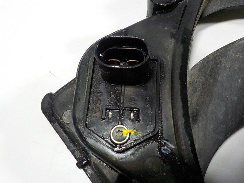 Recambio de electroventilador para opel combo d 1.3 16v cdti referencia OEM IAM 95509899 8F1200000 