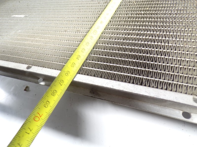 Recambio de radiador agua para toyota land cruiser (j9) 3.0 turbodiesel referencia OEM IAM 1640067131 671303801 671303801