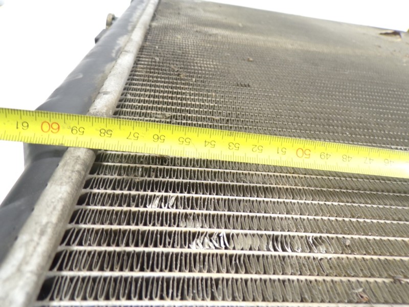 Recambio de radiador agua para toyota land cruiser (j9) 3.0 turbodiesel referencia OEM IAM 1640067131 671303801 671303801