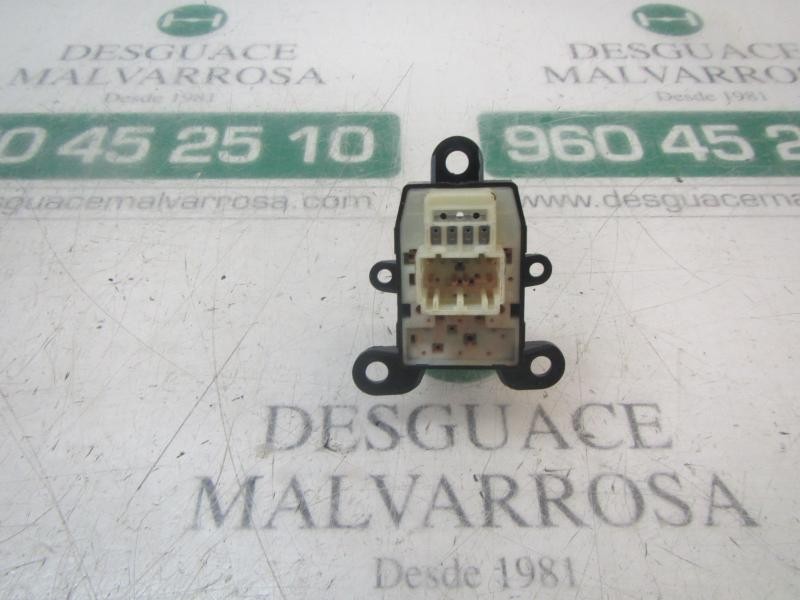 Recambio de mando retrovisor para hyundai veloster sport s referencia OEM IAM 935302V0104X  