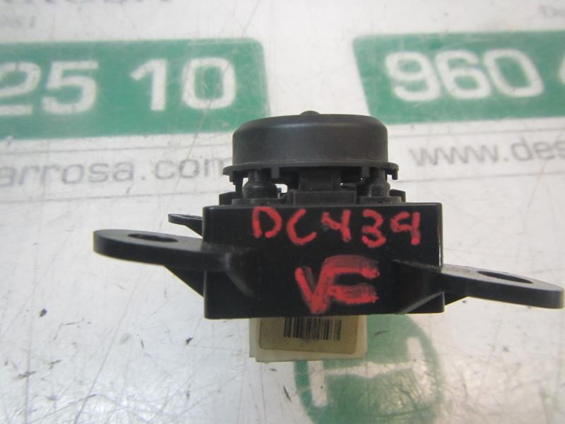 Recambio de mando retrovisor para hyundai veloster sport s referencia OEM IAM 935302V0104X  