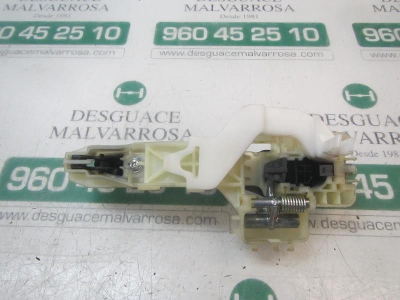 Recambio de maneta exterior delantera derecha para hyundai veloster sport s referencia OEM IAM 826612V000  