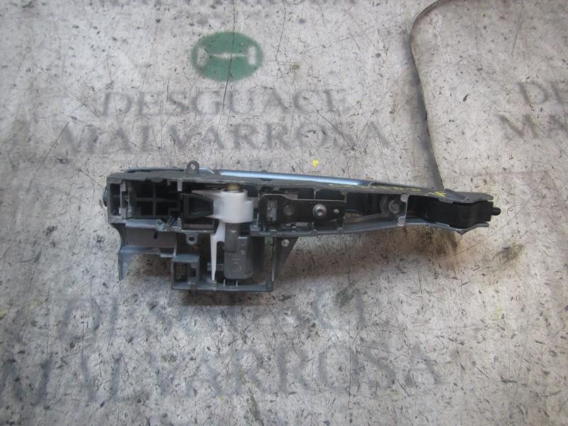 Recambio de maneta exterior delantera derecha para peugeot 5008 premium referencia OEM IAM 9101KH  9109A6