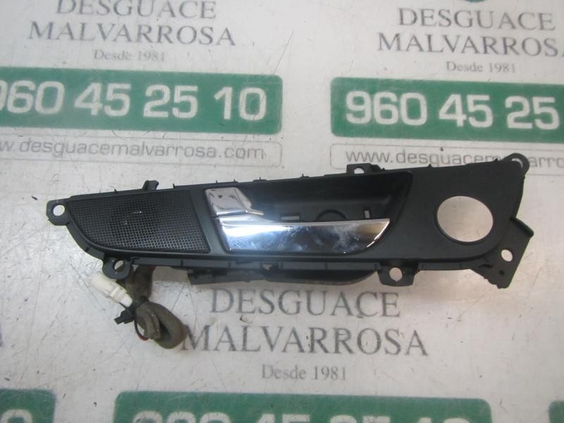 Recambio de maneta interior delantera izquierda para hyundai veloster sport s referencia OEM IAM 826102V000CR  