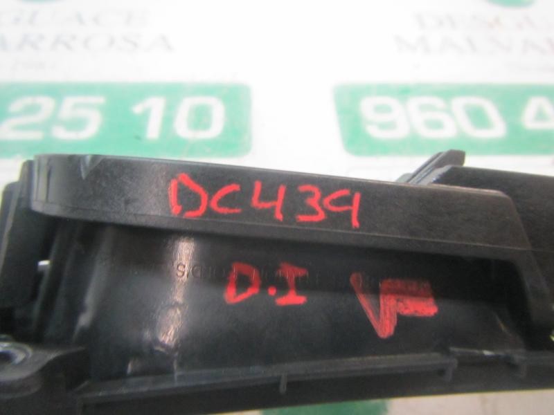 Recambio de maneta interior delantera izquierda para hyundai veloster sport s referencia OEM IAM 826102V000CR  