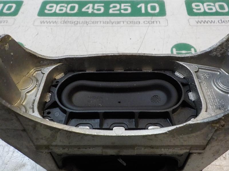 Recambio de soporte motor derecho para opel zafira (c) excellence referencia OEM IAM 13347453  