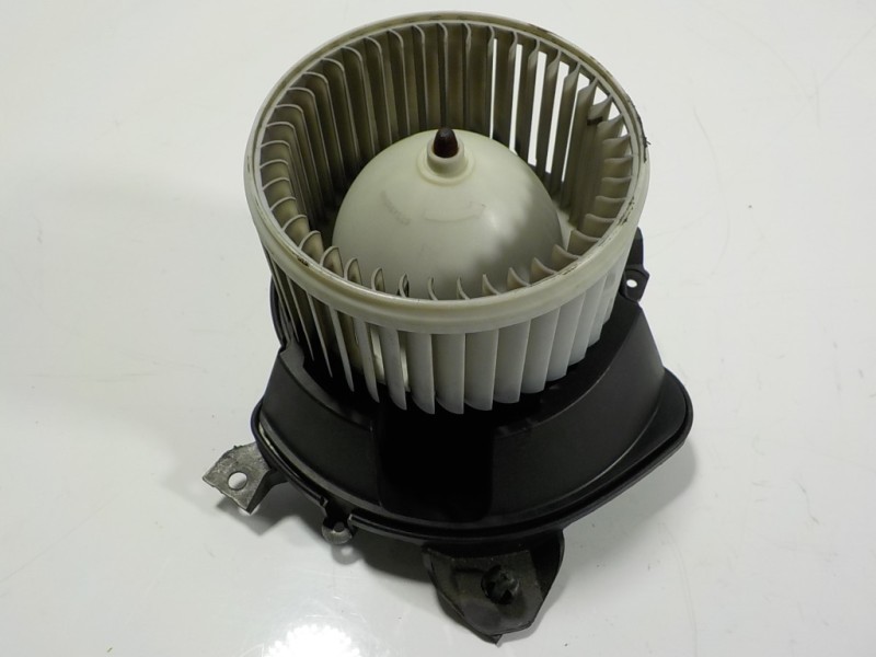 Recambio de motor calefaccion para opel combo d 1.3 16v cdti referencia OEM IAM 1611726480 507730100 