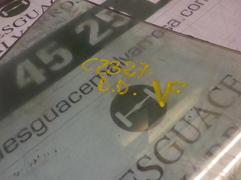 Recambio de cristal puerta delantero derecho para volkswagen touran (1t1) 2.0 tdi referencia OEM IAM   