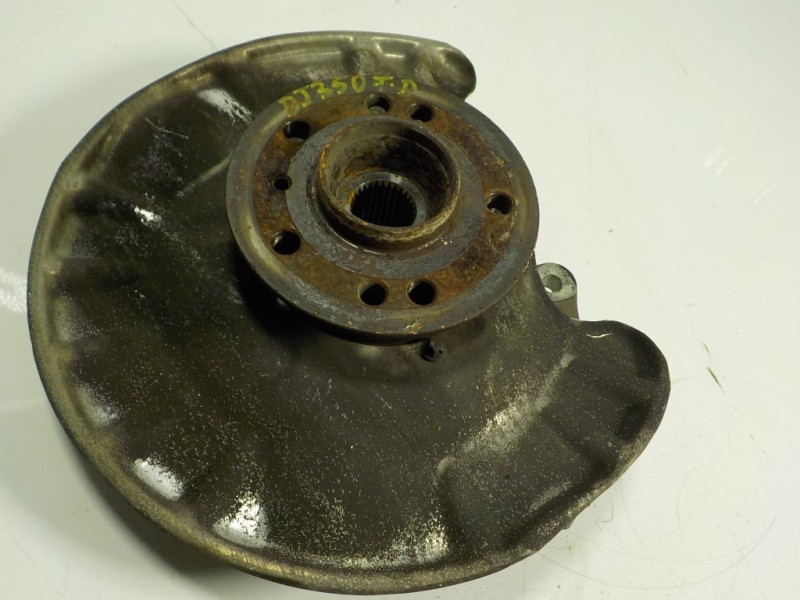 Recambio de mangueta trasera derecha para mercedes-benz clase m (w166) ml 350 bluetec (166.004) referencia OEM IAM A1663500208  