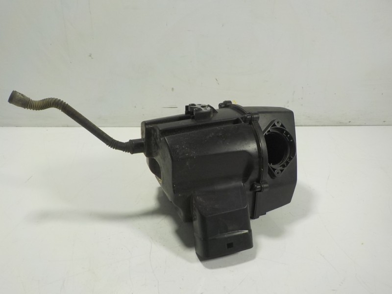 Recambio de filtro aire para seat ibiza (6j5) 1.6 tdi referencia OEM IAM 6R0129607E 6R0129601C 