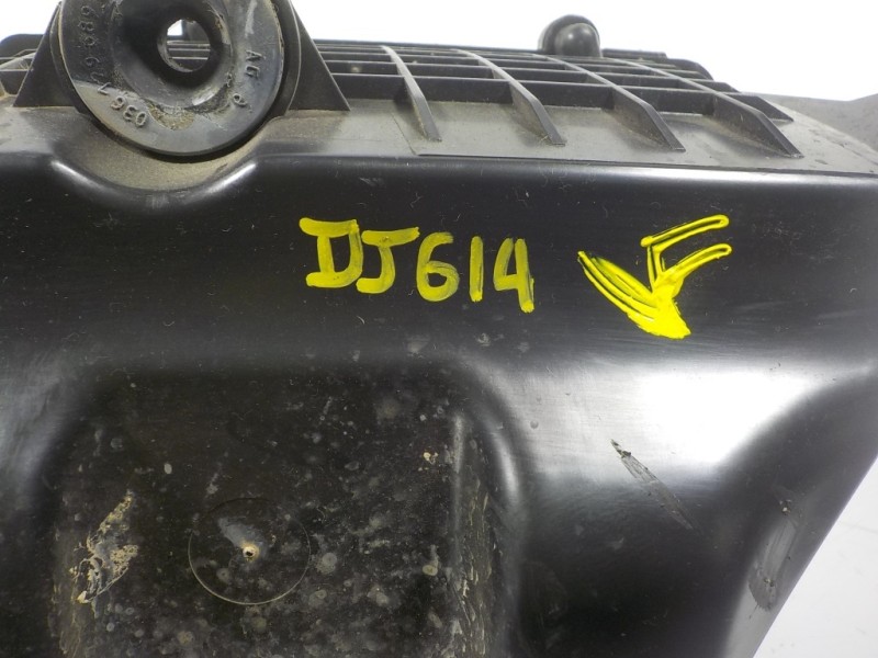 Recambio de filtro aire para seat ibiza (6j5) 1.6 tdi referencia OEM IAM 6R0129607E 6R0129601C 