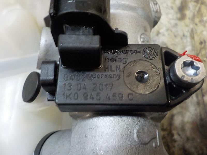 Recambio de bomba freno para seat leon st (5f8) 1.6 tdi referencia OEM IAM 5Q1614019QREP 1K0945459C 