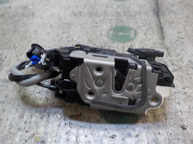 Recambio de cerradura puerta trasera derecha para seat leon st (5f8) 1.6 tdi referencia OEM IAM 5K4839016AF  