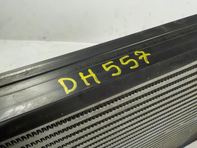 Recambio de intercooler para volkswagen passat variant (3c5) 1.9 tdi referencia OEM IAM 3C0145805R 3C0145805F 