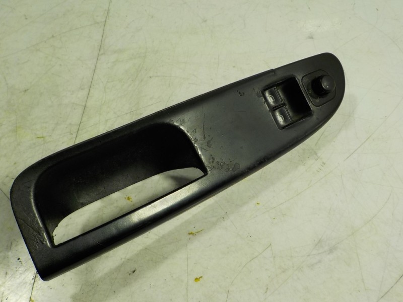 Recambio de mando elevalunas delantero izquierdo para volkswagen passat variant (3c5) 1.9 tdi referencia OEM IAM 3C0959903BREH  