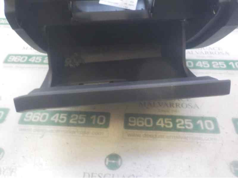 Recambio de guantera para volkswagen t-roc advance referencia OEM IAM   