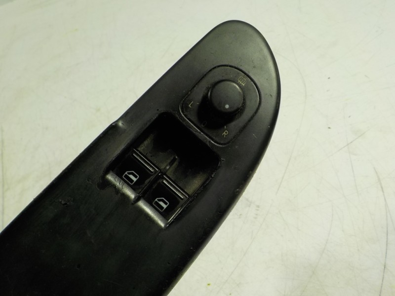 Recambio de mando elevalunas delantero izquierdo para volkswagen passat variant (3c5) 1.9 tdi referencia OEM IAM 3C0959903BREH  