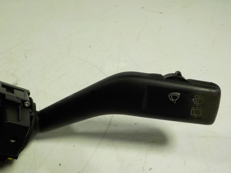 Recambio de mando intermitentes para volkswagen passat variant (3c5) 1.9 tdi referencia OEM IAM 3C9953513P9B9 3C9953507 01403800