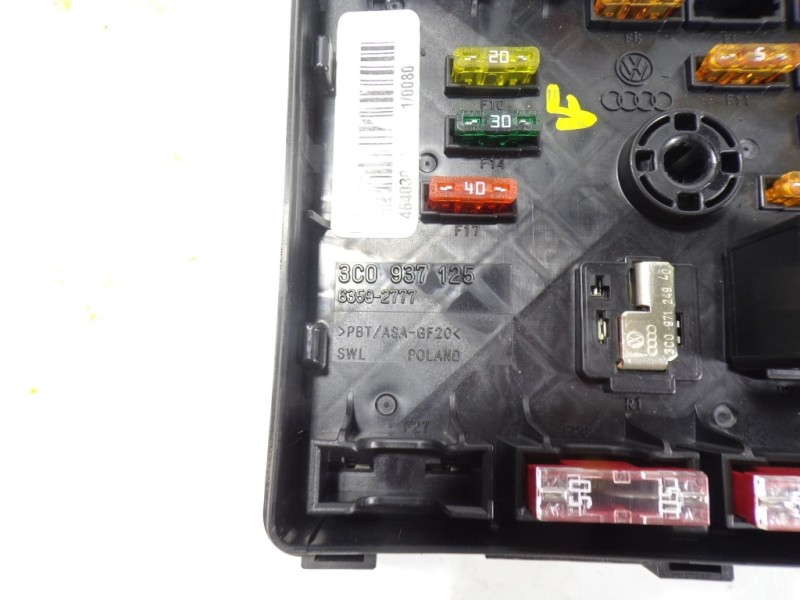 Recambio de caja reles / fusibles para volkswagen passat variant (3c5) 2.0 tdi referencia OEM IAM 3C0937125A 3C0937125 