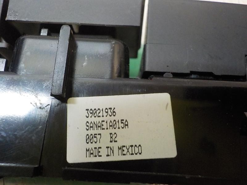 Recambio de warning para opel zafira (c) excellence referencia OEM IAM 39021936 39021936 