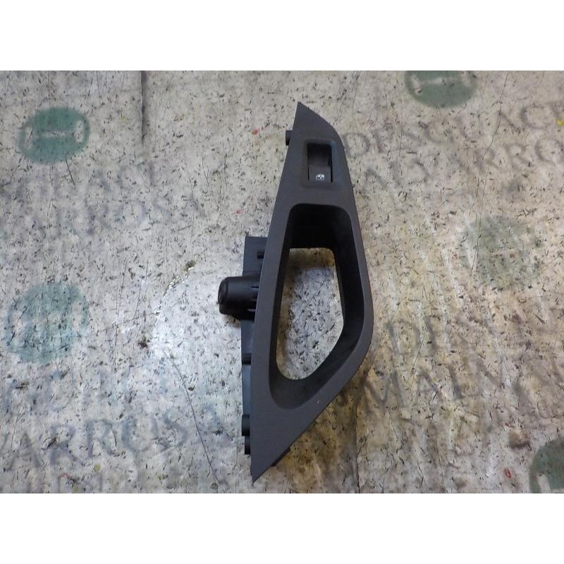 Recambio de mando elevalunas trasero izquierdo para seat leon st (5f8) 1.6 tdi referencia OEM IAM 5G0959855QWHS  