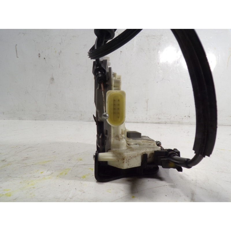 Recambio de cerradura puerta trasera izquierda para volkswagen passat variant (3c5) 2.0 tdi referencia OEM IAM 3C4839015A 3C1837
