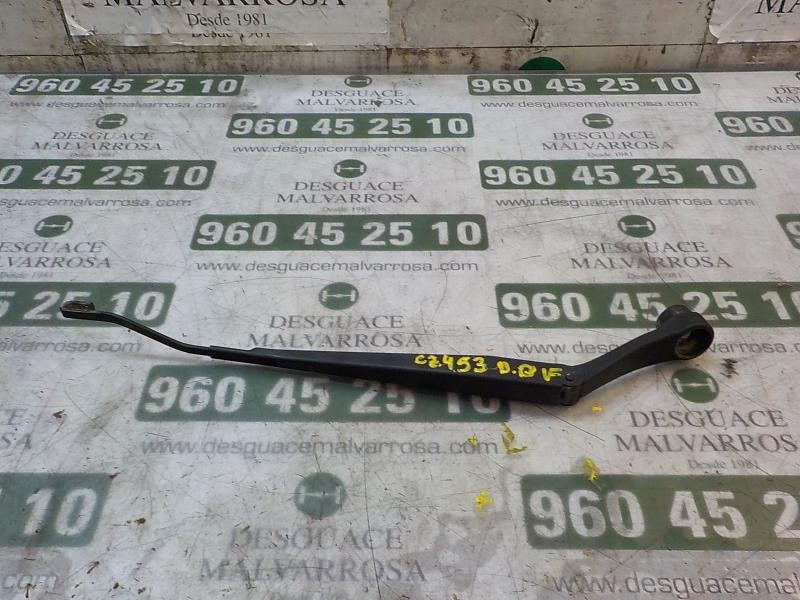 Recambio de brazo limpia delantero derecho para ssangyong kyron 200 xdi limited referencia OEM IAM   