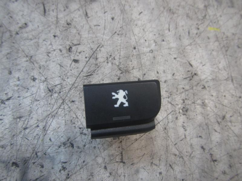 Recambio de modulo electronico para peugeot 5008 premium referencia OEM IAM 6574KX  