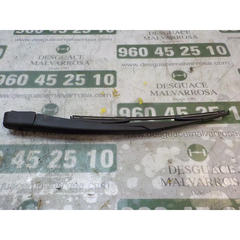 Recambio de brazo limpia trasero para ssangyong kyron 200 xdi limited referencia OEM IAM   