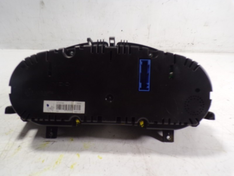Recambio de cuadro instrumentos para volkswagen passat variant (3c5) 2.0 tdi referencia OEM IAM 3C0920872G 3C0920872G A2C5323892