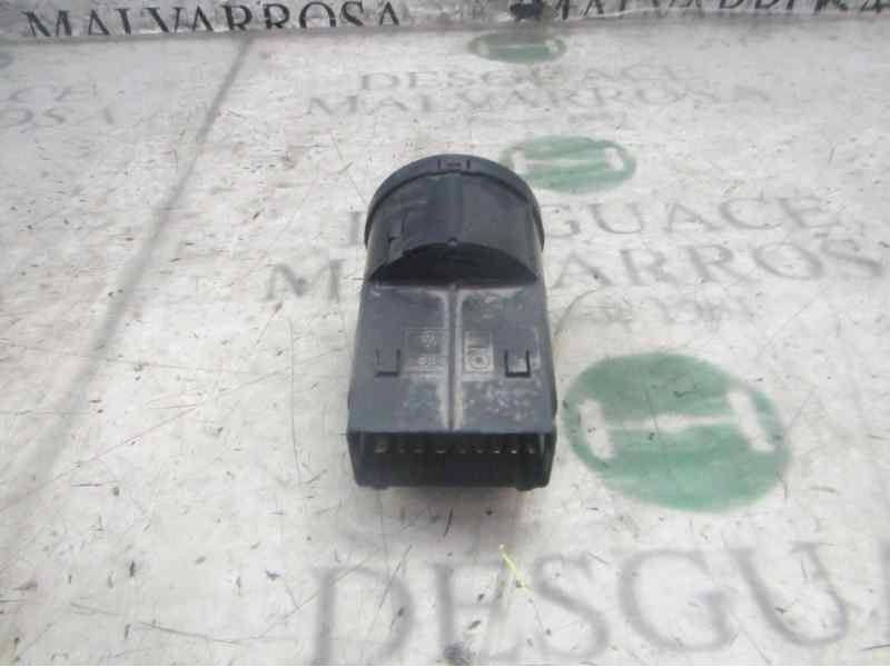 Recambio de mando luces para skoda octavia berlina (1u2) 1.6 referencia OEM IAM   