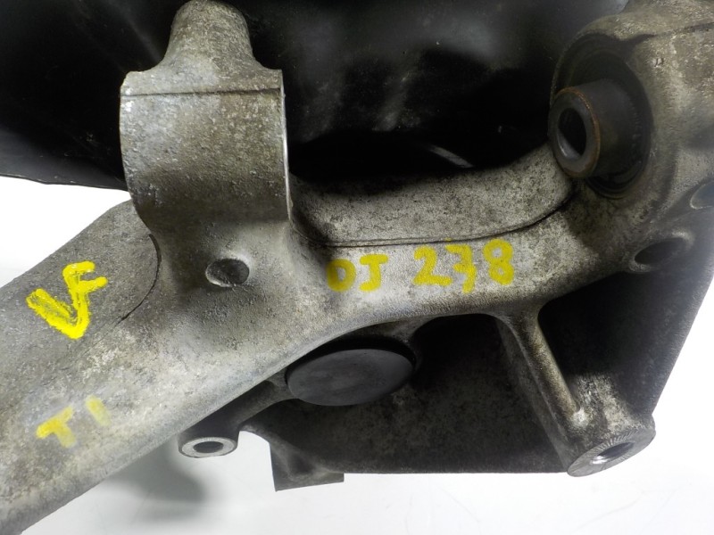 Recambio de mangueta trasera izquierda para volkswagen tiguan (5n2) 2.0 tdi referencia OEM IAM 3C0505433K 3C0505135F 