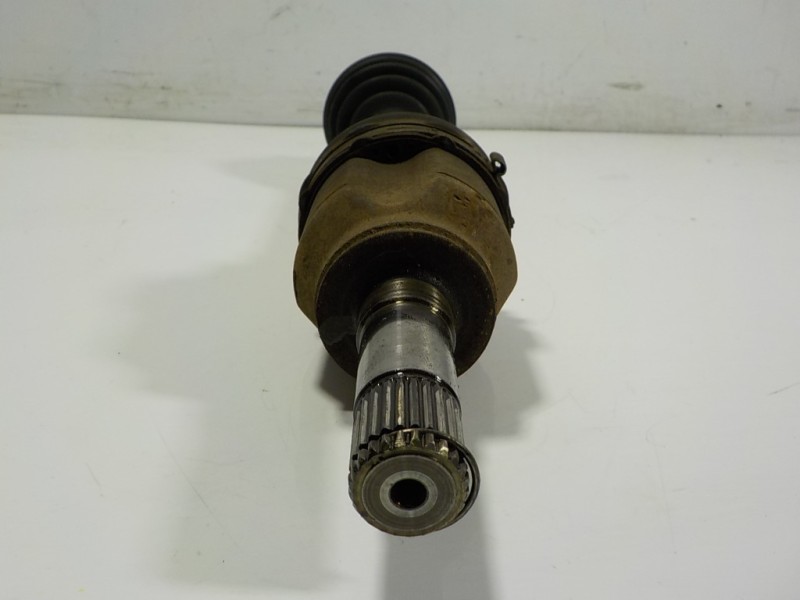 Recambio de transmision izquierda para opel combo d 1.3 16v cdti referencia OEM IAM 95516446  