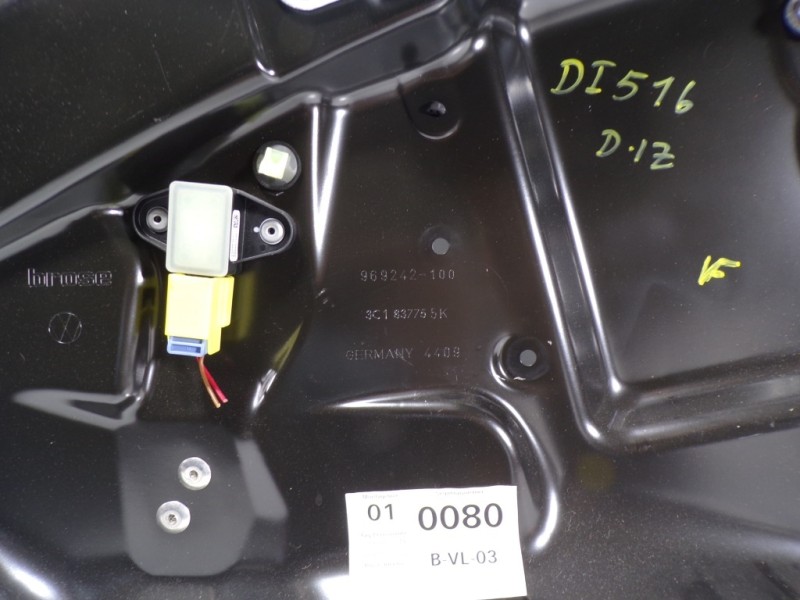 Recambio de elevalunas delantero izquierdo para volkswagen passat variant (3c5) 2.0 tdi referencia OEM IAM 3C1837461L 3C1837755K