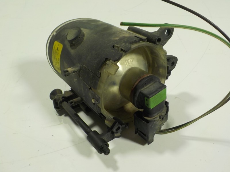 Recambio de faro antiniebla derecho para volvo c70 cabriolet 2.5 20v turbo cat referencia OEM IAM  30698628 