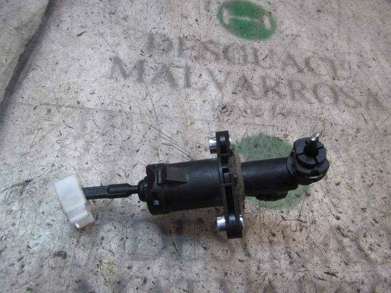 Recambio de bomba embrague para seat ibiza sc (6j1) reference referencia OEM IAM 6R0721405C  