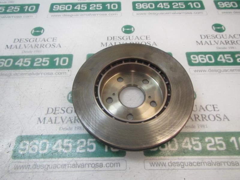 Recambio de disco freno delantero para toyota corolla hybrid referencia OEM IAM 4351202390  