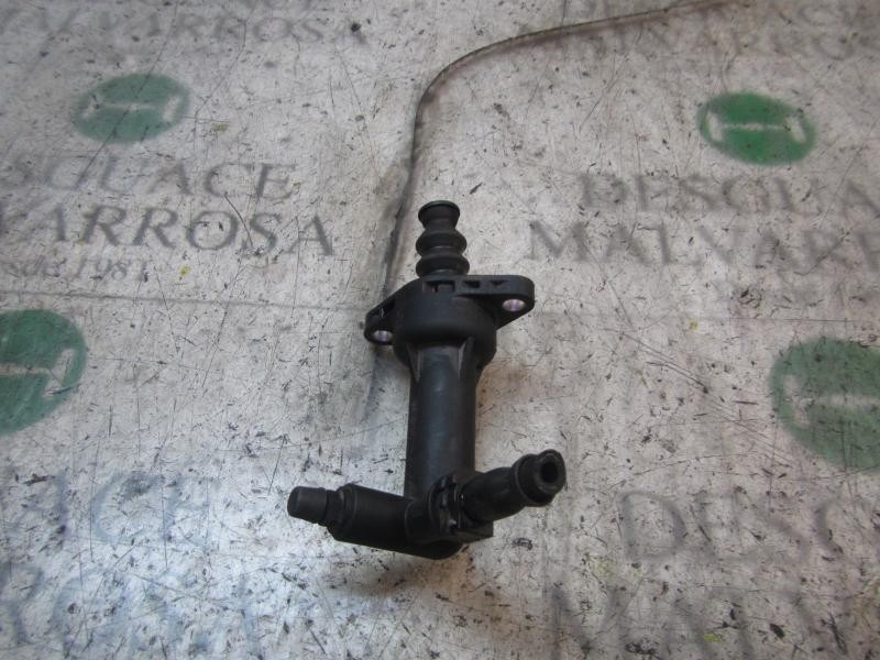 Recambio de bombin embrague para seat ibiza sc (6j1) reference referencia OEM IAM 5Q0721261K  