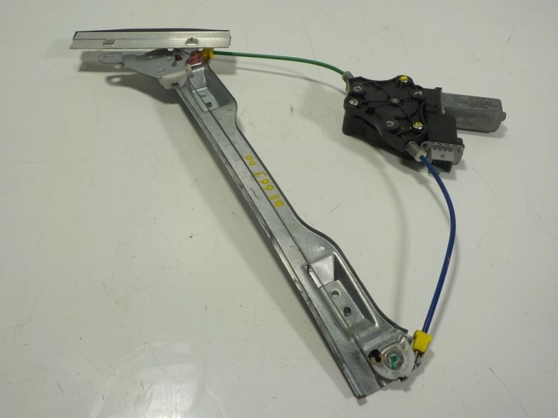 Recambio de elevalunas delantero derecho para opel corsa e 1.4 referencia OEM IAM 13447039 39161985 