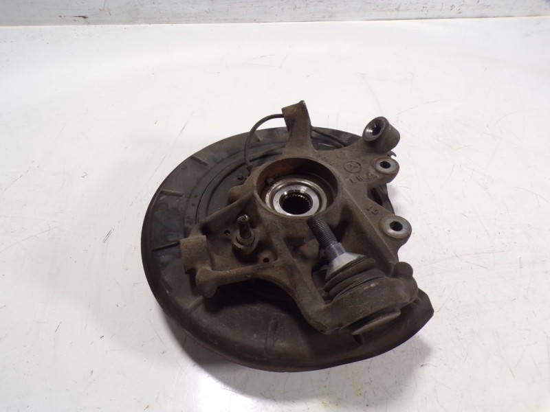 Recambio de mangueta trasera izquierda para mercedes-benz clase m (w164) 3.0 cdi cat referencia OEM IAM A1643500708  